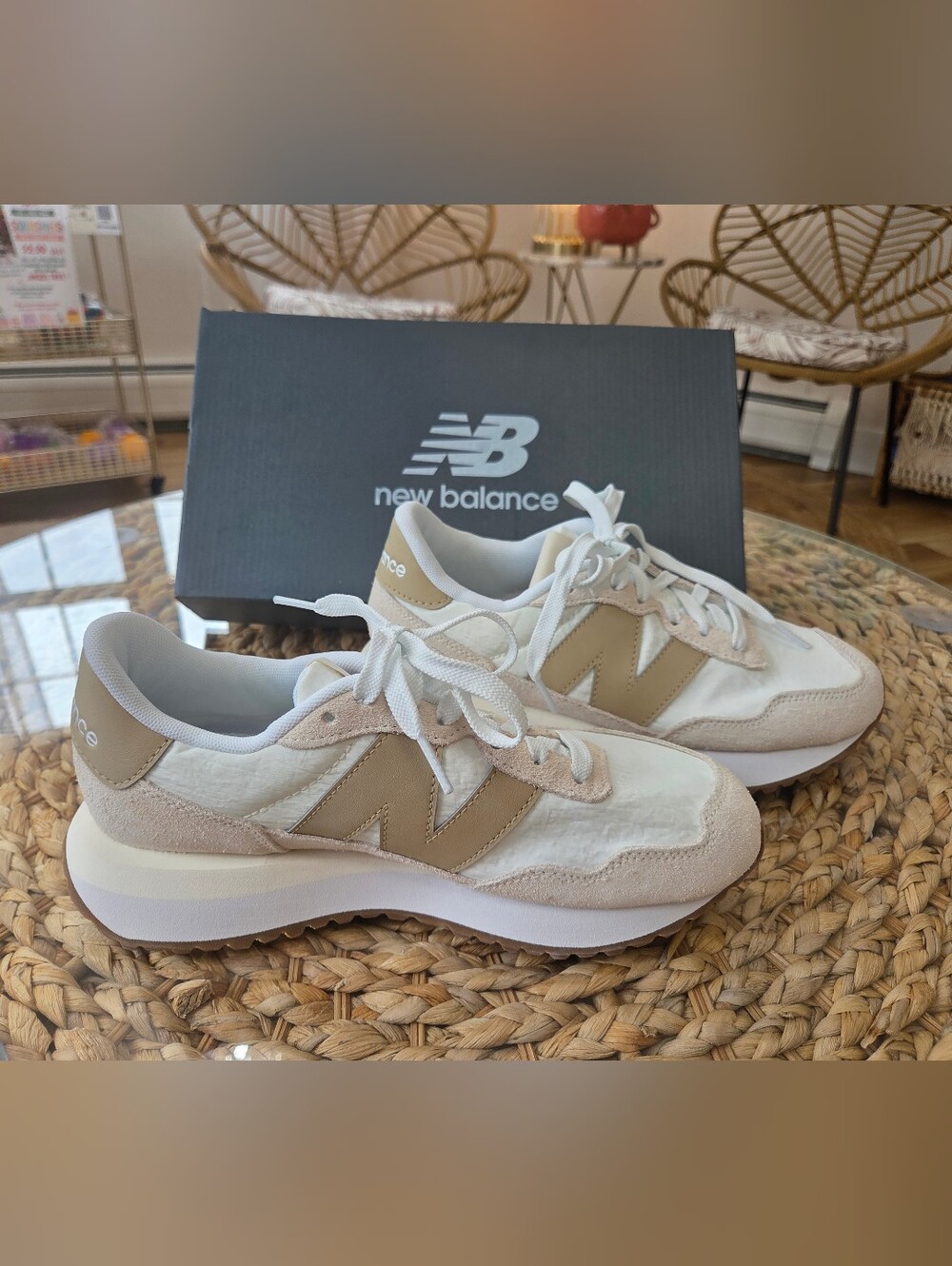 *NEW* New Balance Women’s White and Beige Classic Retro Runner Sneakers
